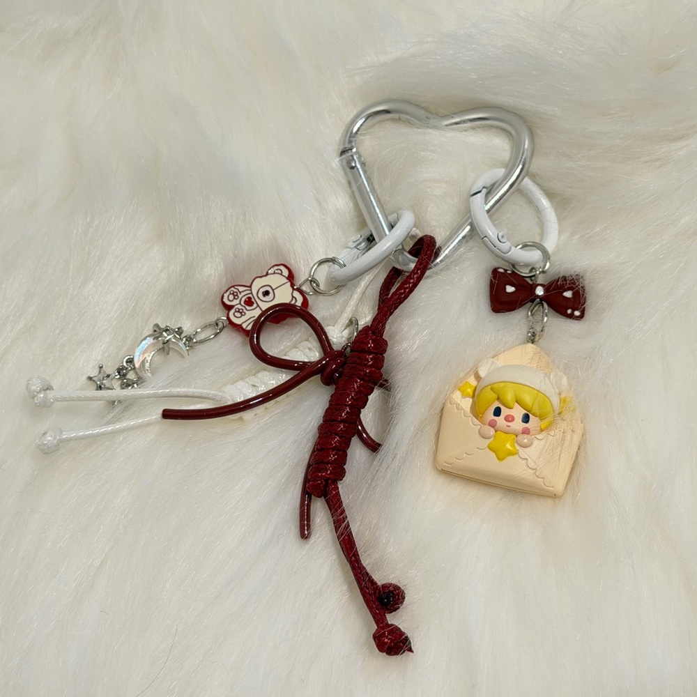 Charming Keychain with Heart Clip and POP Mart Sweet Bean Charm